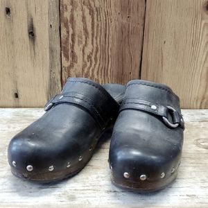 Vintage Frye Clogs Size 8.5